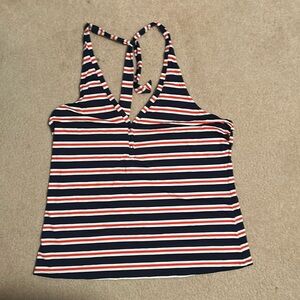 Lands’ end swim separates tankini
